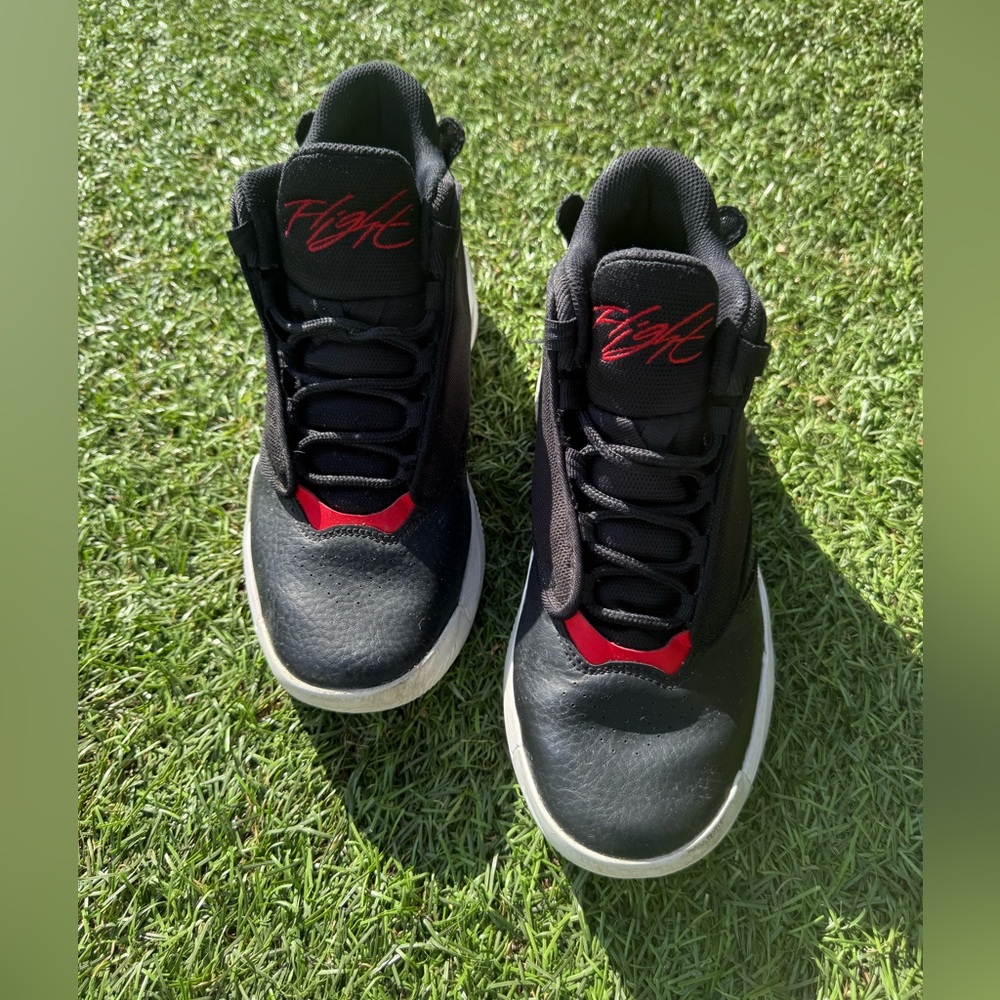 NIKE AIR JORDAN MAX AURA 4 J (GS) BLACK Sz(6y)